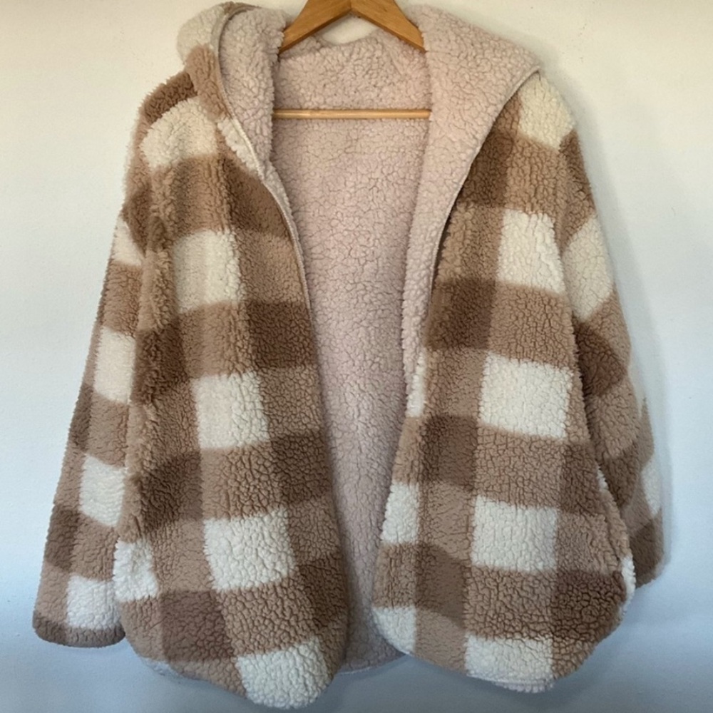 Love Tree Teddy Sherpa Plaid Tan White Cream Brown Cardigan Reversible Smalll